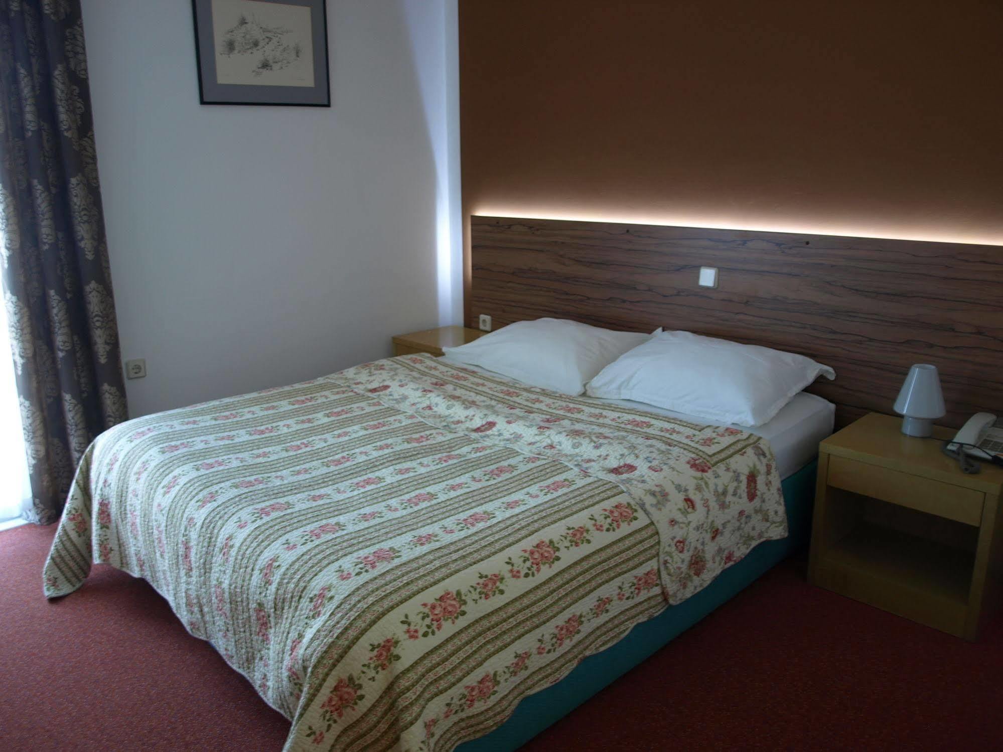 Hotel Podravina Koprivnica Dış mekan fotoğraf